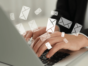 Flodesk vs Kit: Which Email Marketing Platform Is Better for Creators?