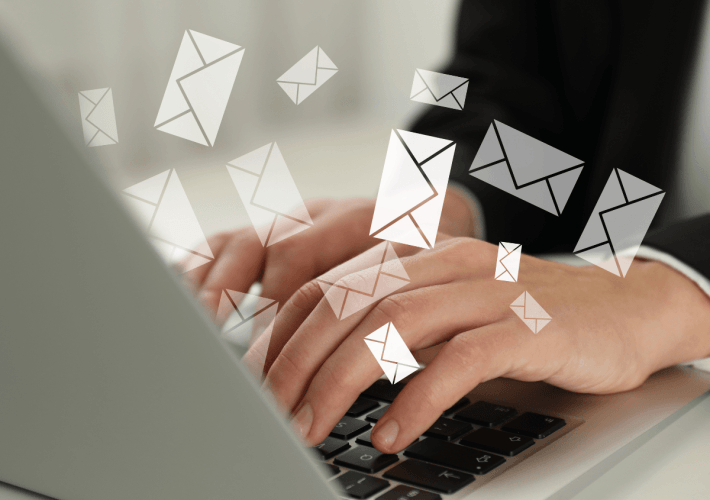 Flodesk vs Kit: Which Email Marketing Platform Is Better for Creators?